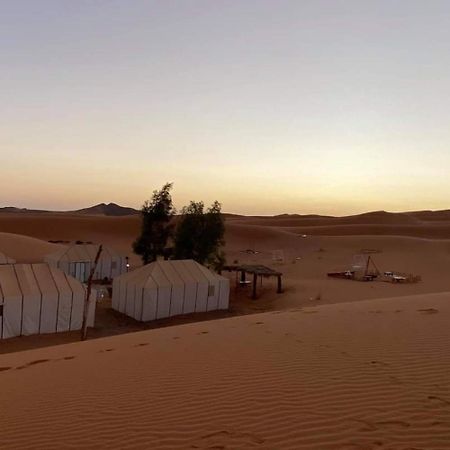 מרזאוגה Desert Lover'S Luxury Camp מראה חיצוני תמונה